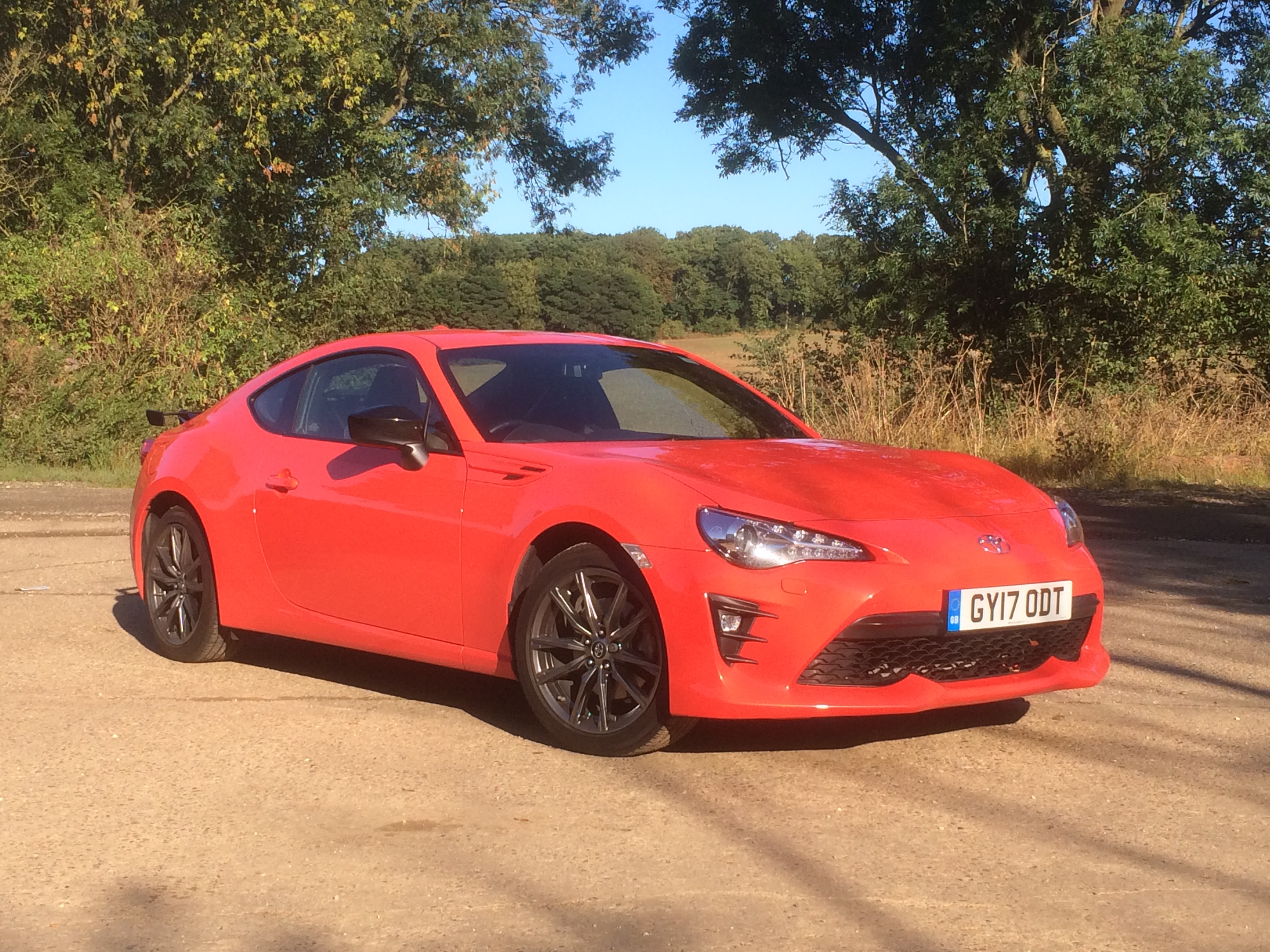 Toyota GT86 Orange Edition road test report and review