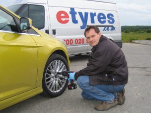 Have your tyres fitted at a time and place that's convenient for you.