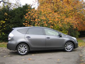 Toyota Prius + T Spirit 1.8 CVT