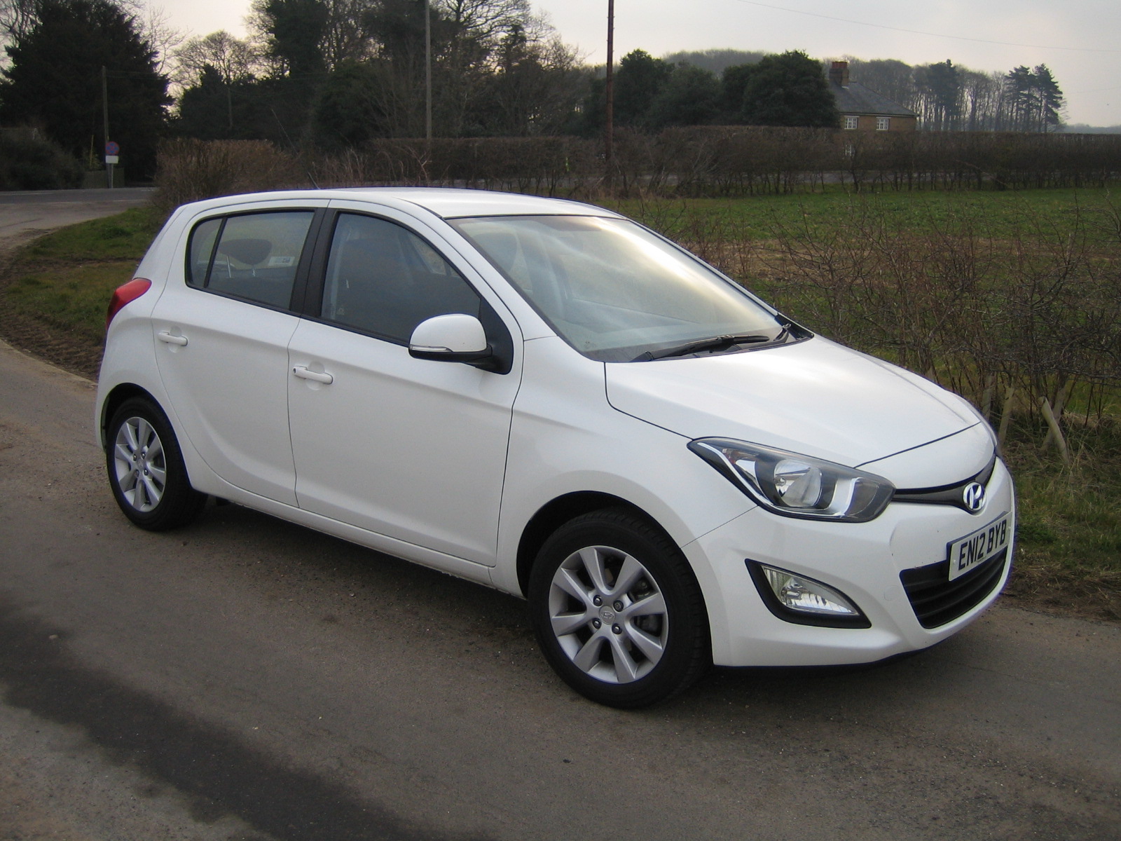 Hyundai I 1 1 Crdi Road Test Proves Frugality Of Three Cylinders