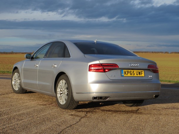 Audi A8 3.0 TDI quattro SE Executive 262PS tiptronic road test report and review (3)