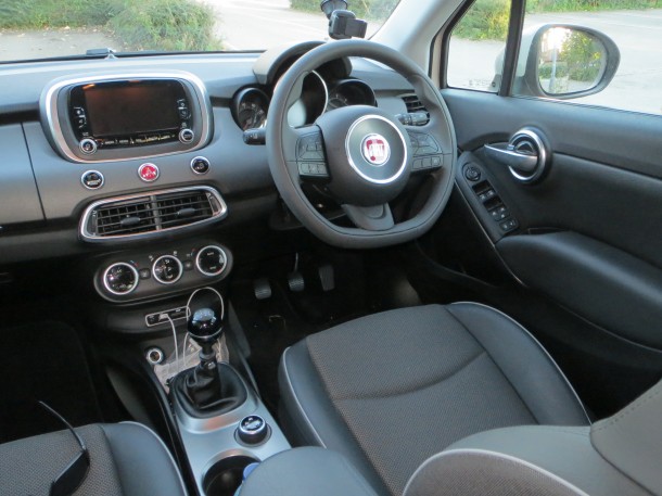Fiat 500X 1.6 MultiJet 120hp Cross road test report review