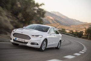Ford Mondeo 2.0 Ti-VCT Hybrid Electric Titanium road test report and review