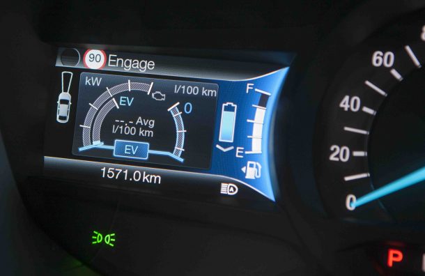Ford Mondeo 2.0 Ti-VCT Hybrid Electric Titanium road test report and review