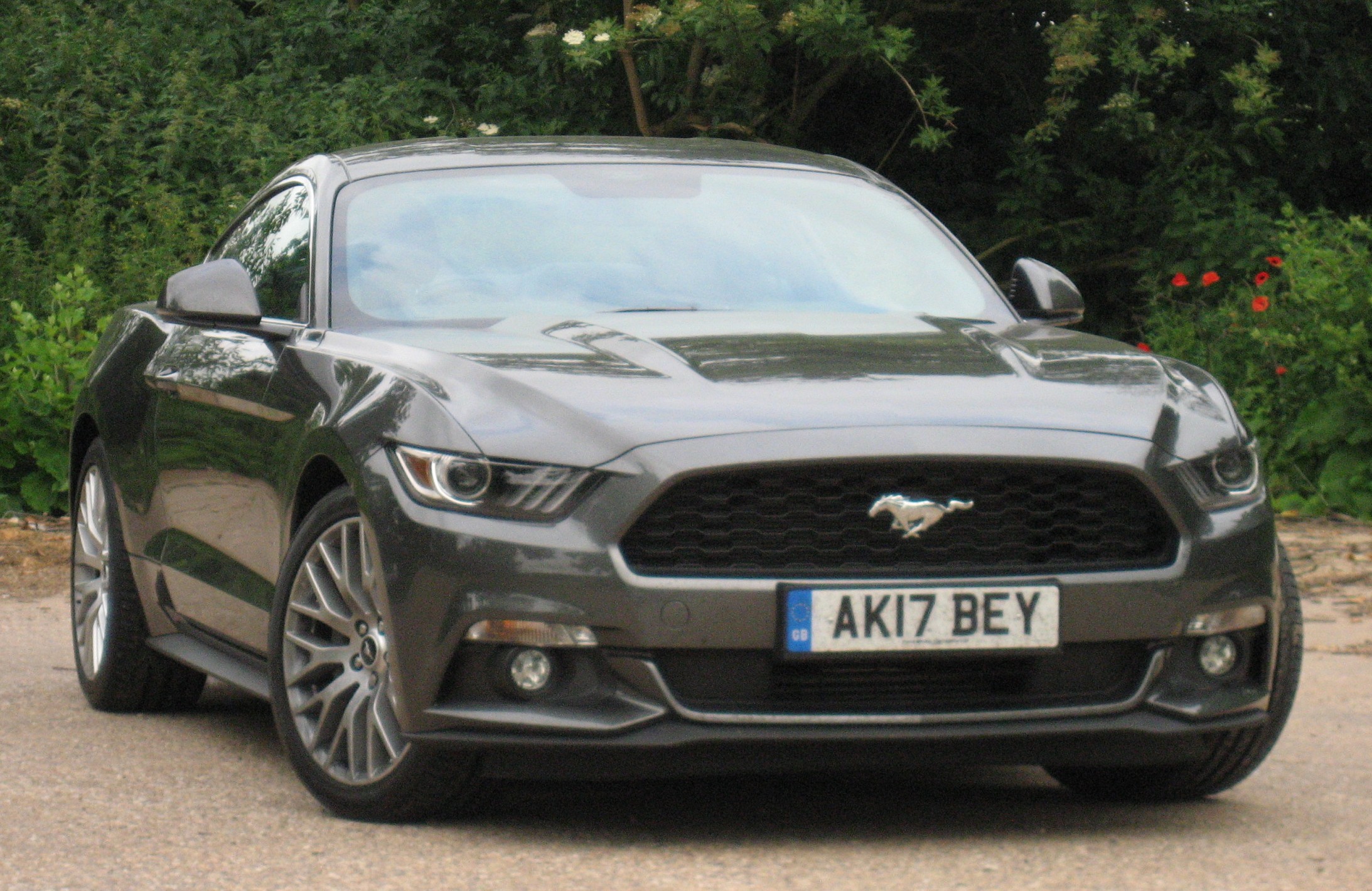 Ford Mustang 2.3 EcoBoost Auto road test report and review