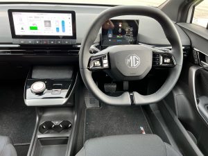 MG 4 SE Long Range road test review