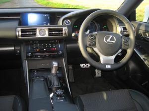Lexus IS 300h F-Sport Auto 