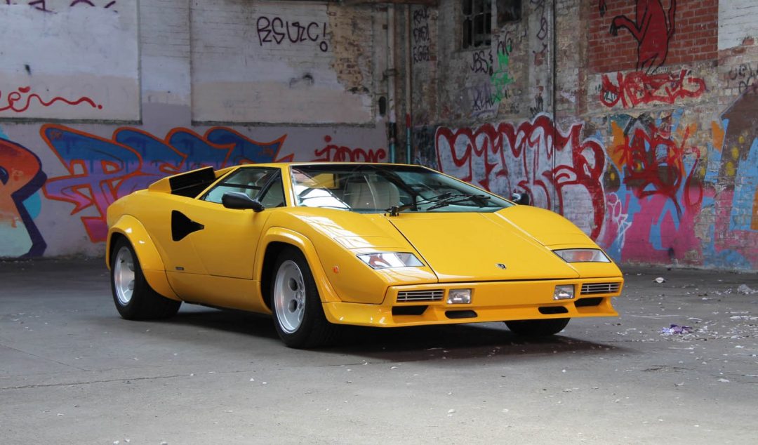 Lamborghini Countach 