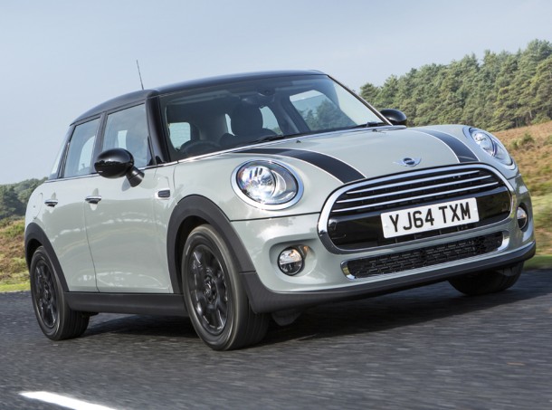 MINI Cooper 1.5 Auto 5-door road test report review (1)