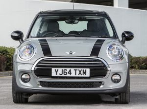 MINI Cooper 1.5 Auto 5-door road test report review (1)