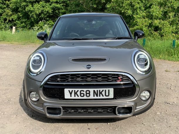Mini Cooper S Classic Auto road test report and review (2)