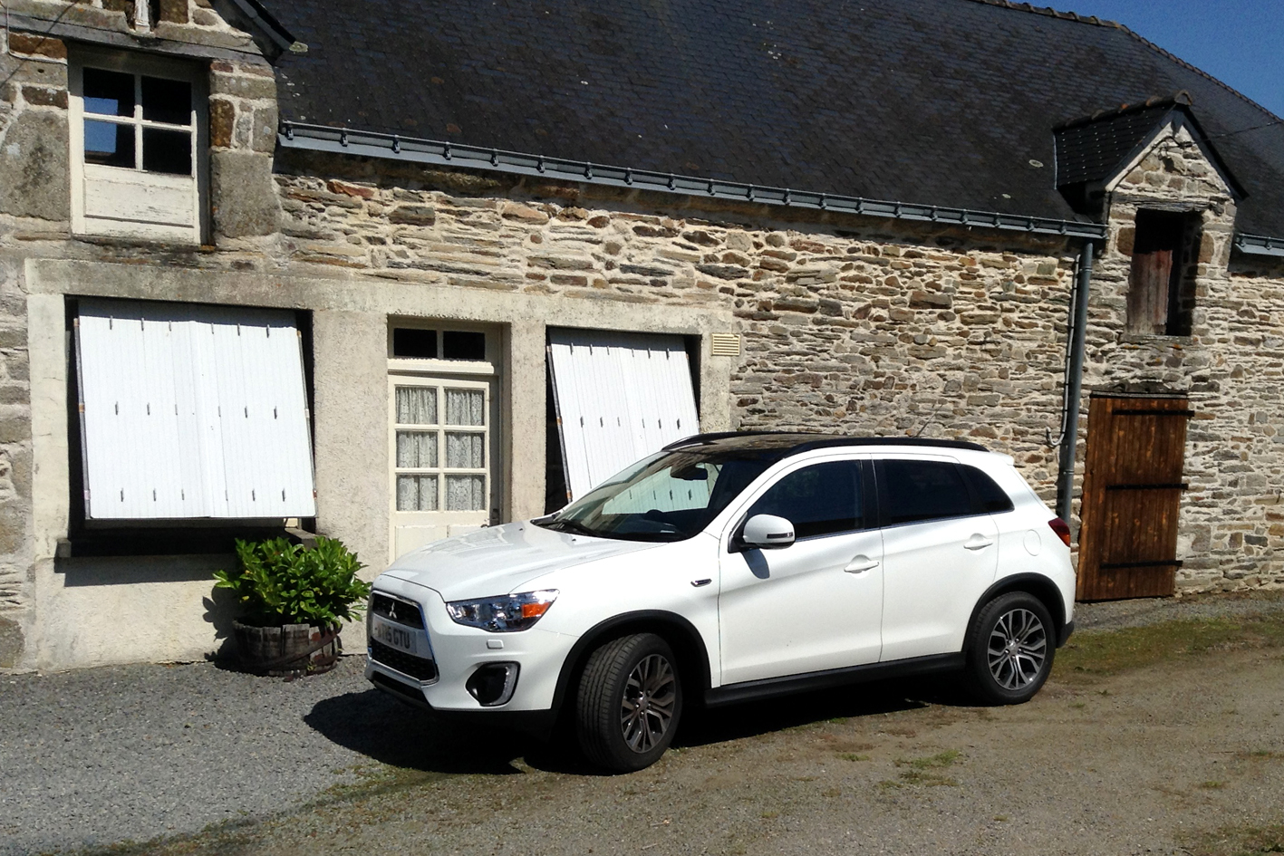 Mitsubishi ASX Review - Drive