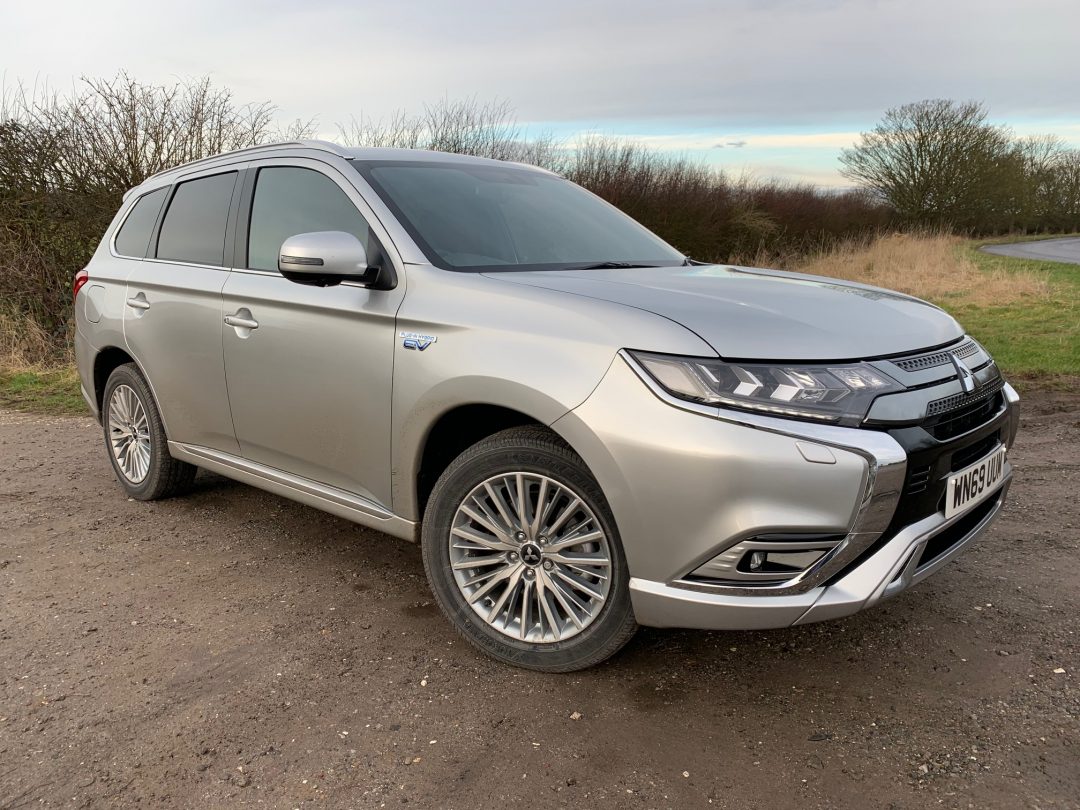 Mitsubishi Outlander PHEV road test review (10)