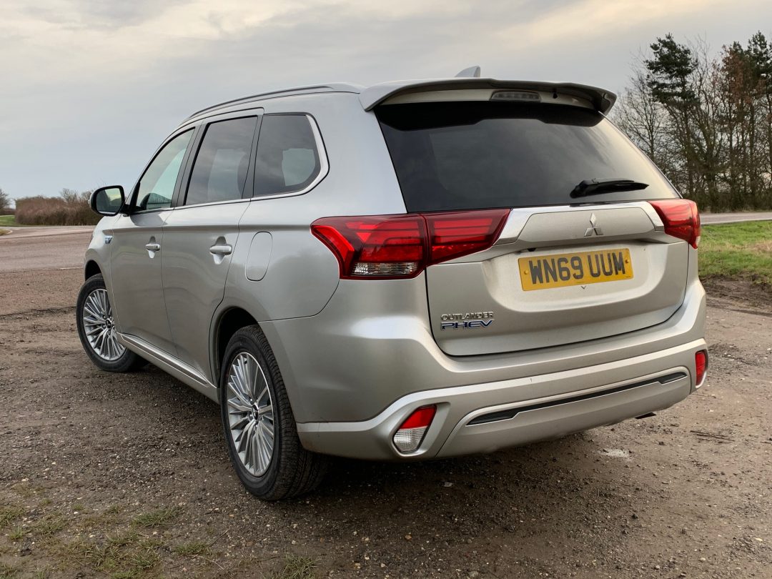 Mitsubishi Outlander PHEV road test review (10)