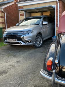 Mitsubishi Outlander PHEV road test review (10)