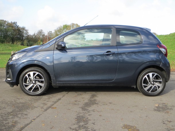 Peugeot 108 review and road test report