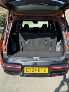 hYUNDAI sANTA fE ROAD TEST REVIEW