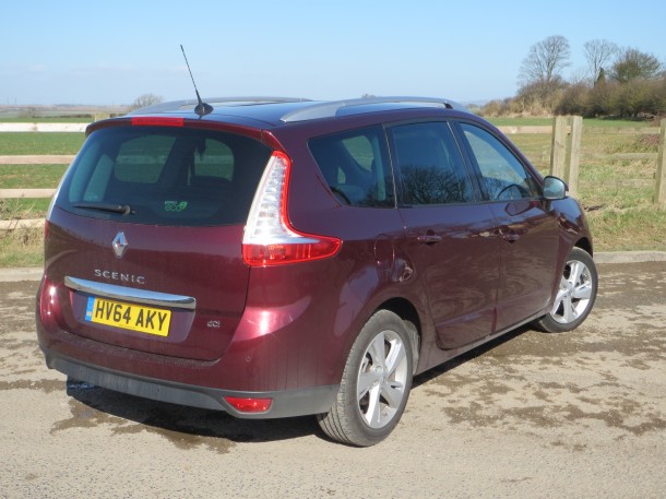 Renault Grand Scénic Dynamique TomTom ENERGY 1.6 dCi 130 Stop & Start road test report and review Renault Grand Scénic Dynamique TomTom ENERGY 1.6 dCi 130 Stop & Start.