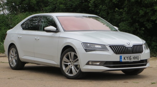 Skoda Superb SE L Executive road test report and review (1)