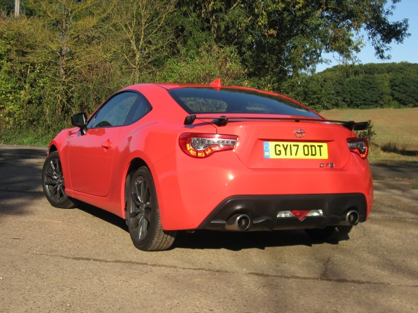 Toyota GT86 Orange Edition road test report and review