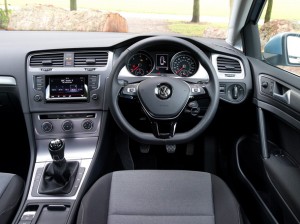 VW Golf BlueM cockpit