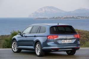 VW Passat Estate 2.0 TDI SE Business road test report and review