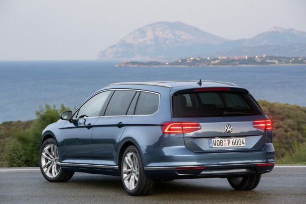 VW Passat Estate 2.0 TDI SE Business road test report and review