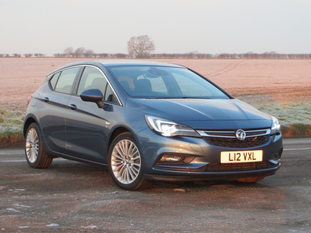 Vauxhall Astra Elite Nav 1.4i 150PS Turbo road test report review: 