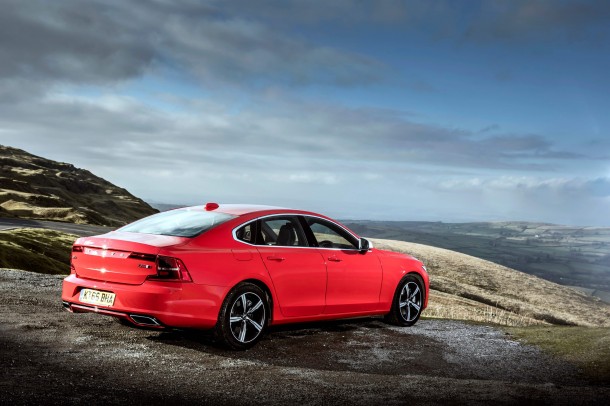 Volvo S90 D5 PowerPulse AWD Inscription road test report and review