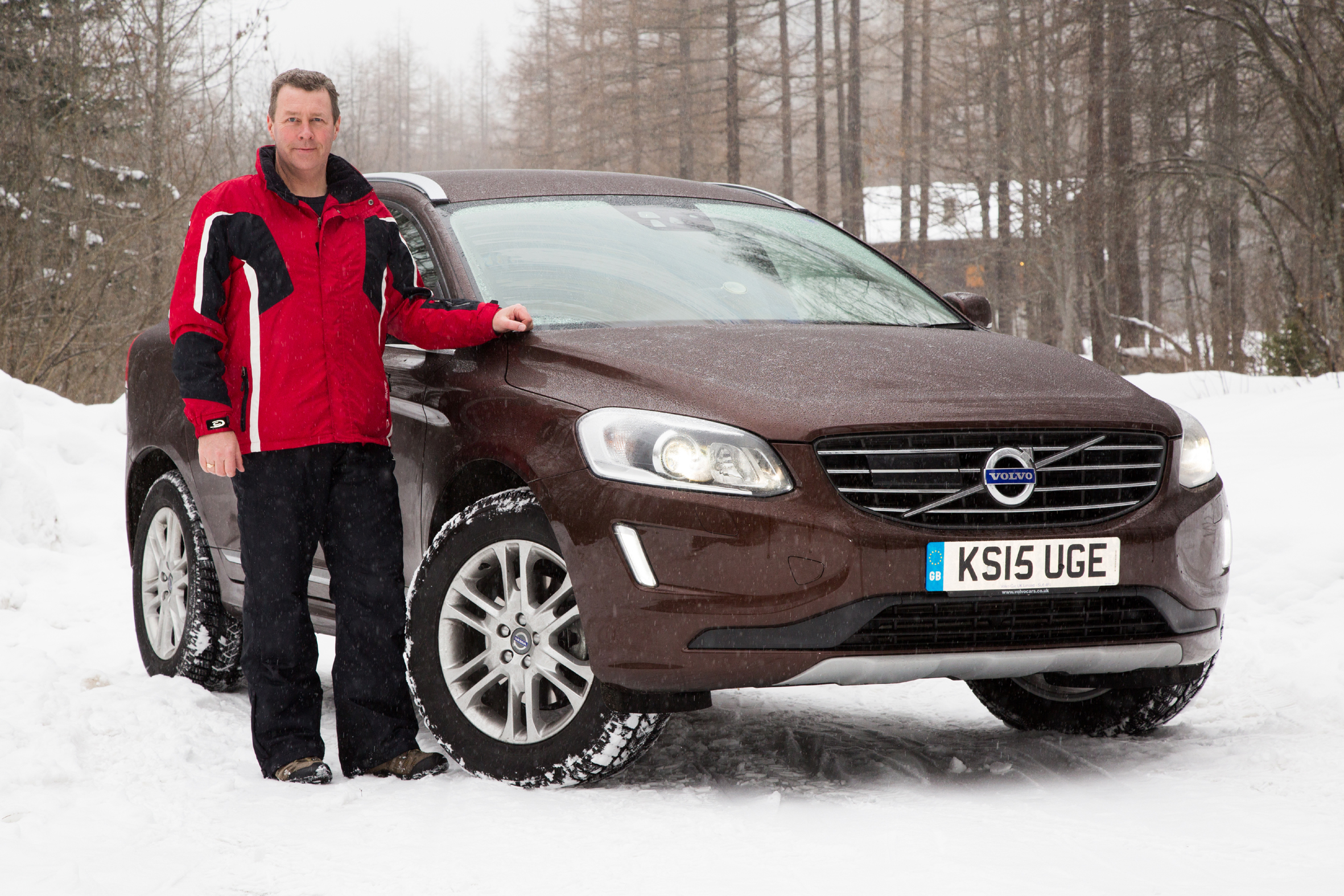 Volvo XC60 D4 AWD Geartronic SE Lux Nav road test report review (1)